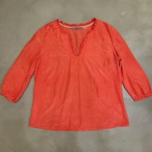 [EUC] Boden Limited Edition Split Neckline 3/4 Sleeve Blouse Wrinkled Fabric